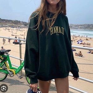 BRANDY MELVILLE HAWAII USA sweatshirt - dark green - perfect condition!